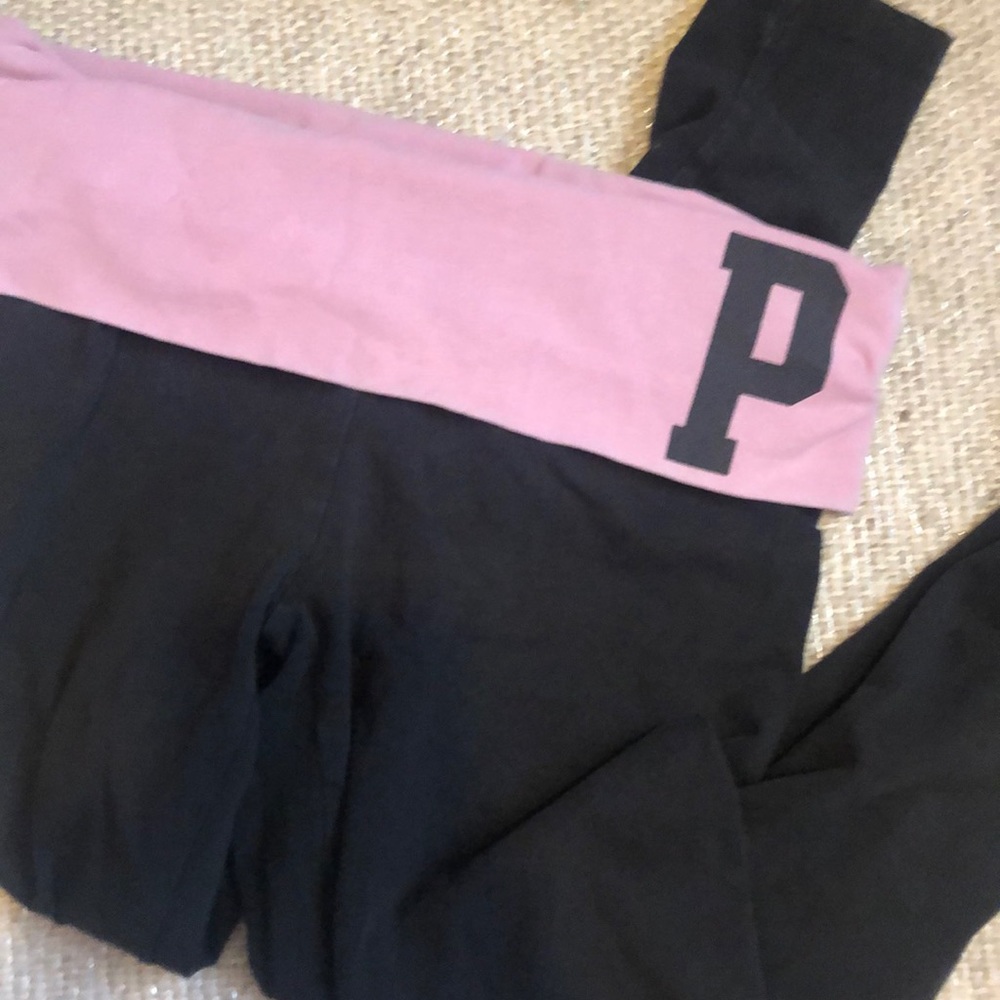 Victoria’s Secret pink leggings